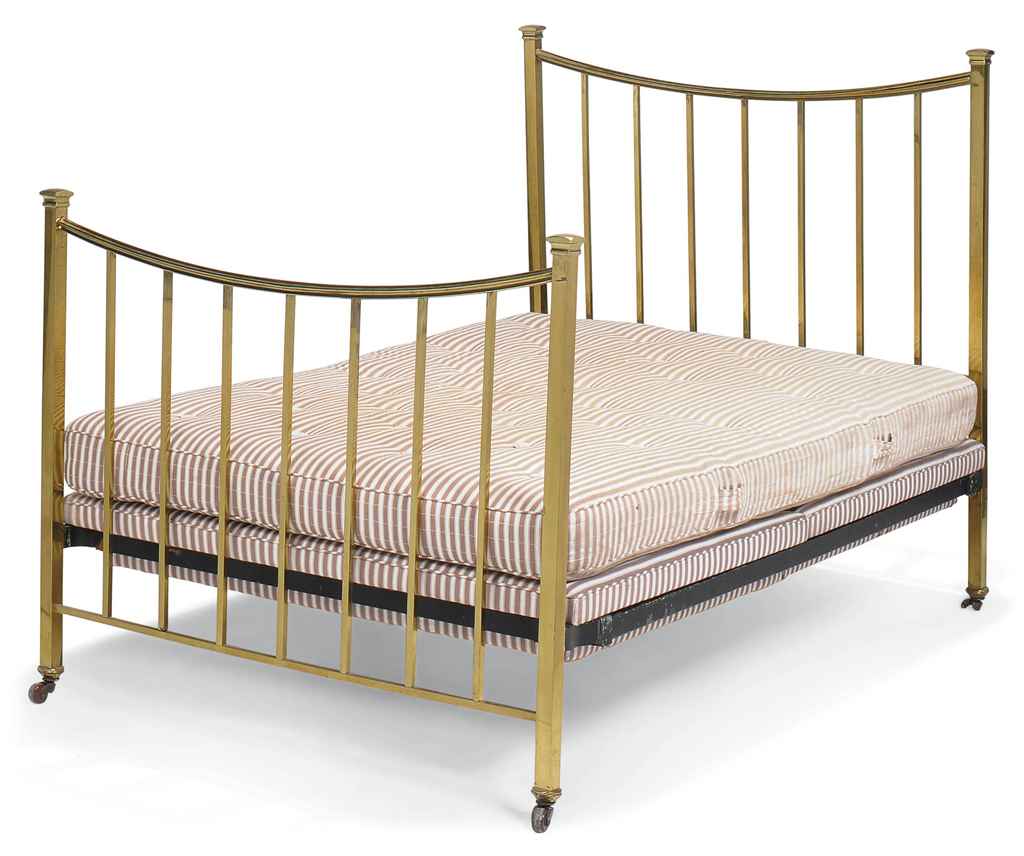 A BRASS BED , EARLY 20TH CENTURY Christie's